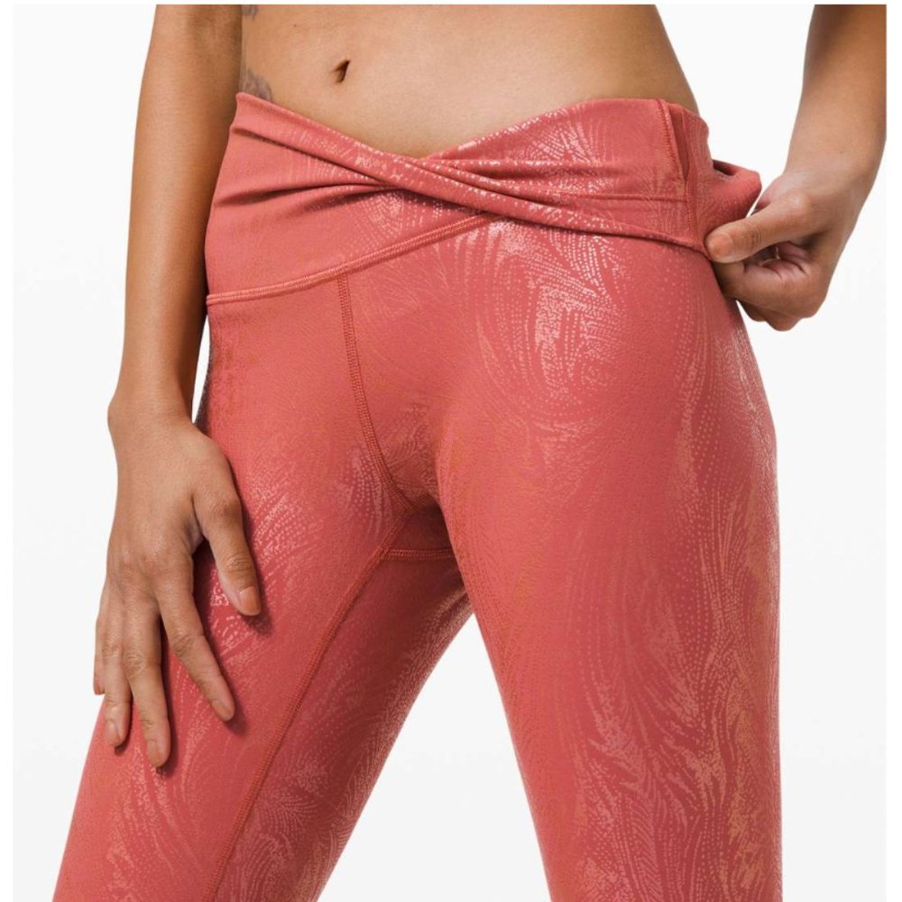 Lululemon Wunder Under High Rise Crop 23" Shine Acclimatize Cranberry Pink 4